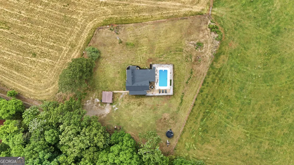 5525 Sandy Cross RD Carnesville, GA 30521