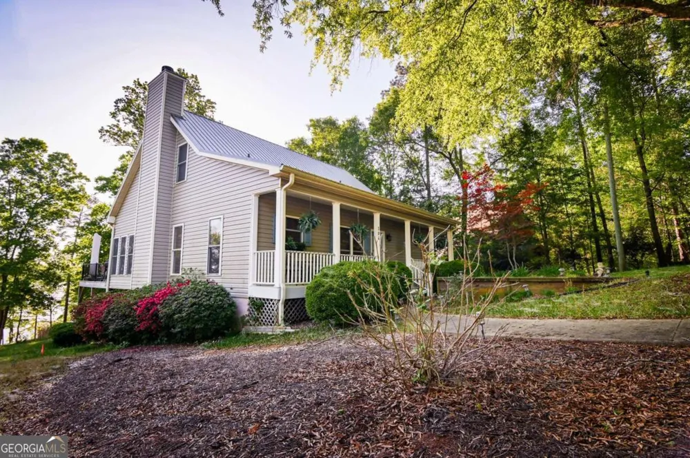 194 Sugar Cane DR Hartwell, GA 30643