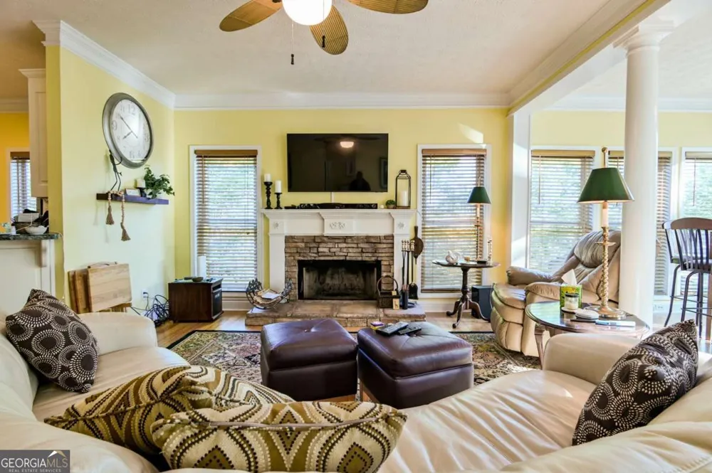 194 Sugar Cane DR Hartwell, GA 30643