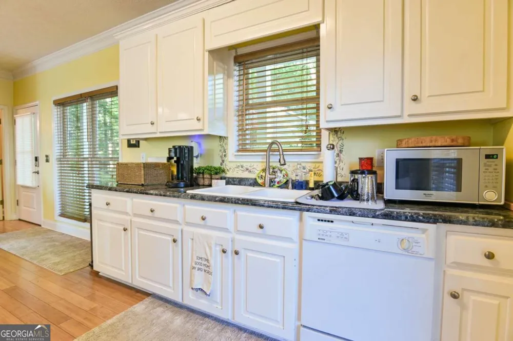 194 Sugar Cane DR Hartwell, GA 30643