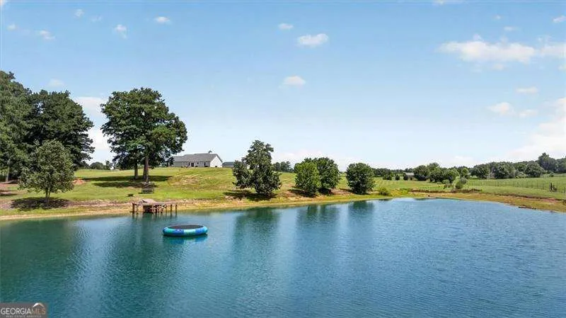 267 Hammond RD SE Calhoun, GA 30701