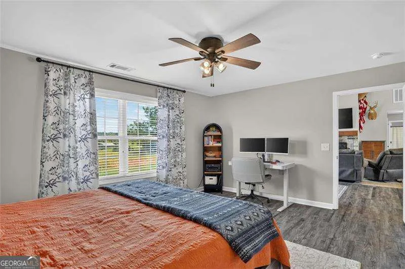 267 Hammond RD SE Calhoun, GA 30701