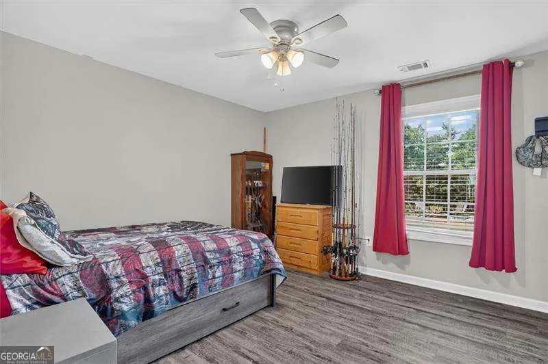 267 Hammond RD SE Calhoun, GA 30701