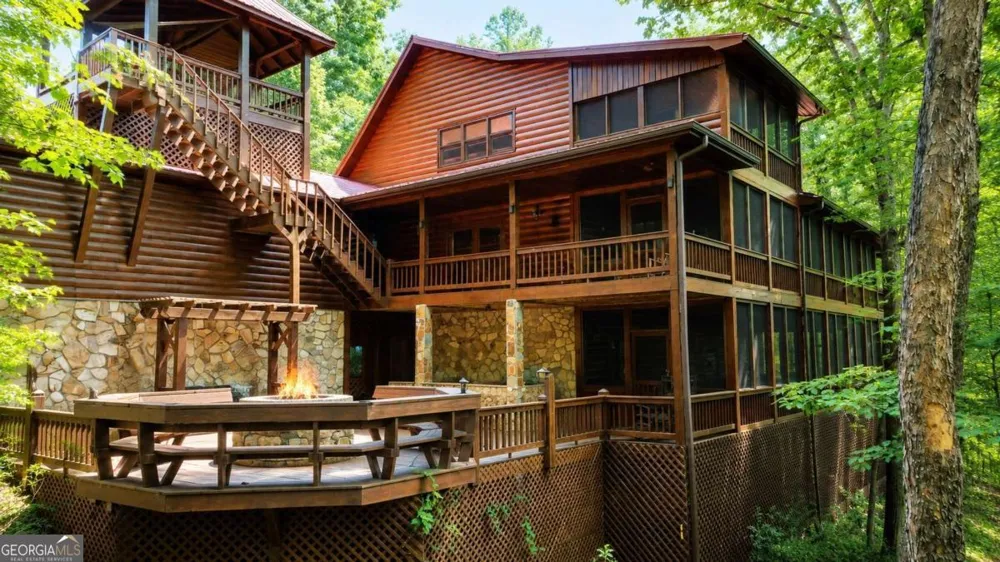 629 My Mountain RD Morganton, GA 30560