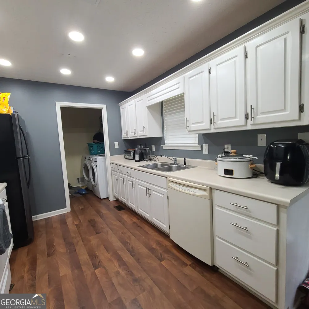 403 Victoria PL Locust Grove, GA 30248