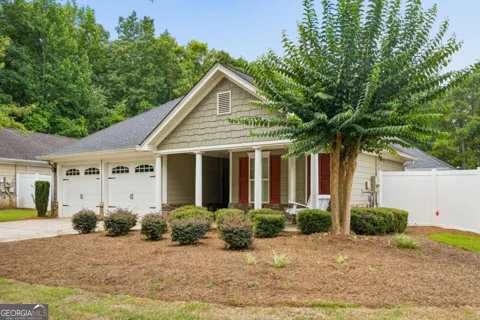 162 Cottage Club DR