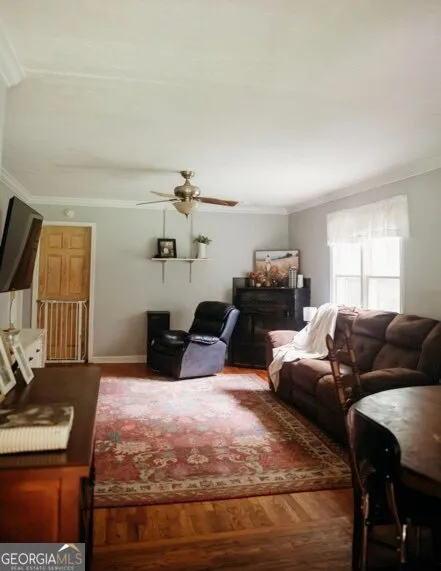 200 Old Woodring RD Ellijay, GA 30540