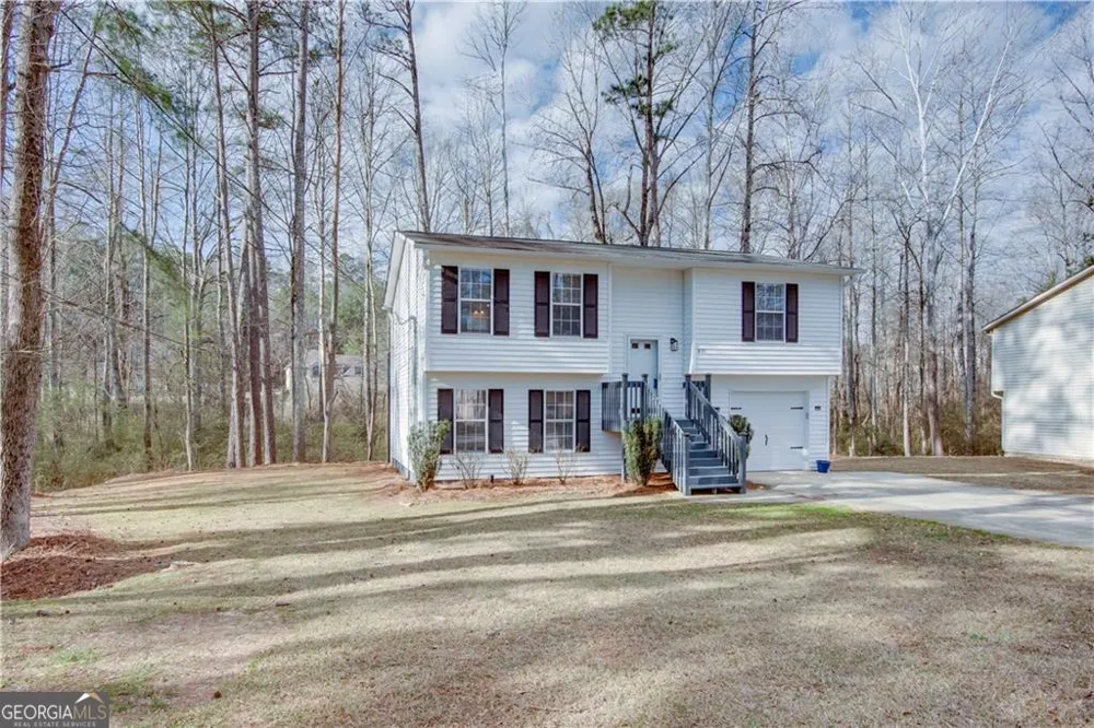 871 Tall Deer DR Fairburn, GA 30213