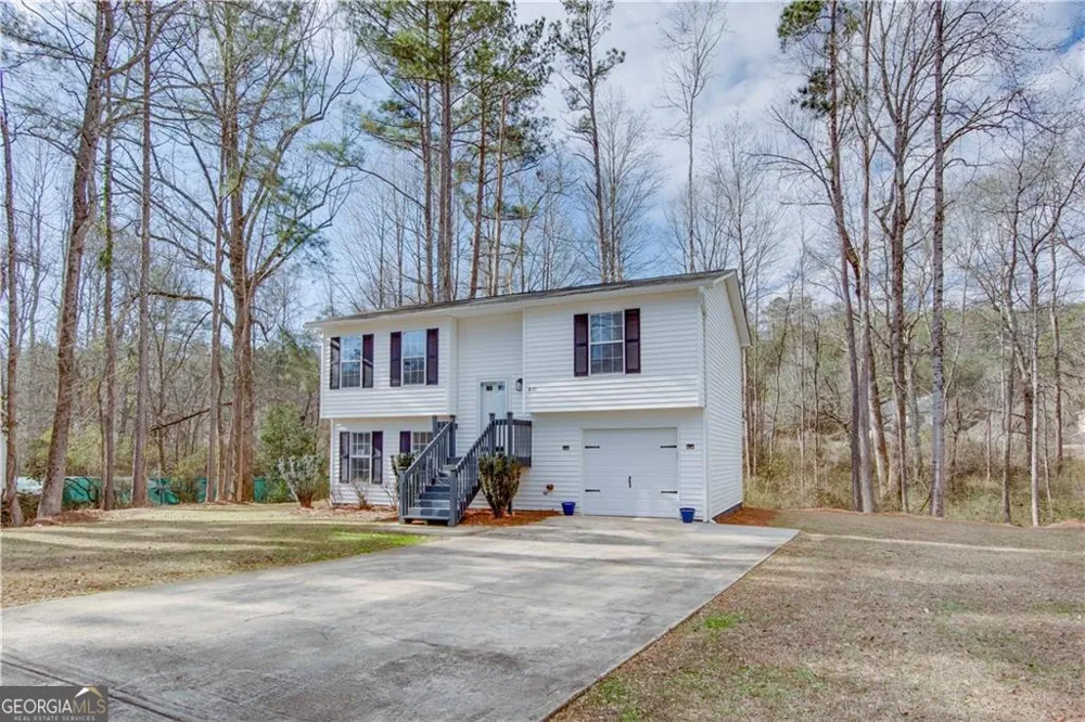 871 Tall Deer DR Fairburn, GA 30213