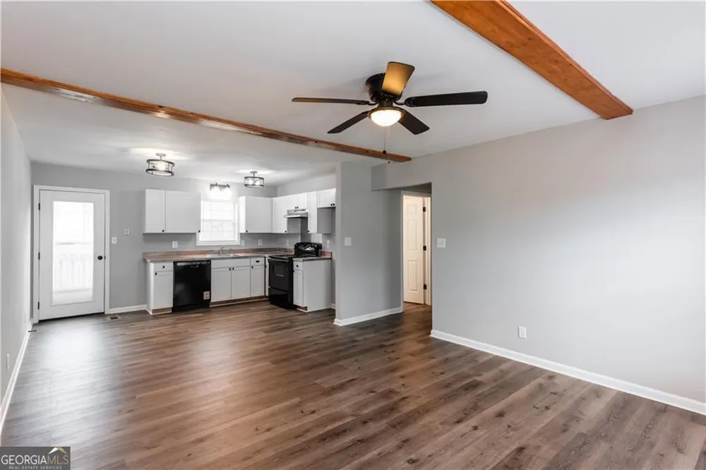 871 Tall Deer DR Fairburn, GA 30213