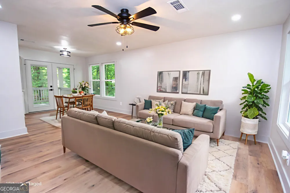 223 Donald Lamb RD Moreland, GA 30259