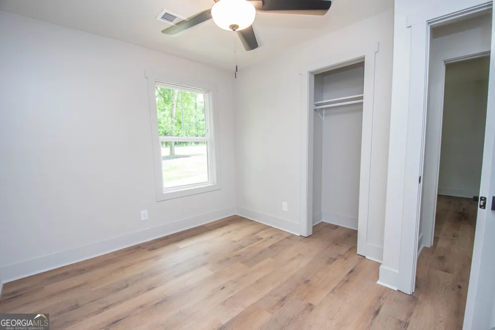 223 Donald Lamb RD Moreland, GA 30259