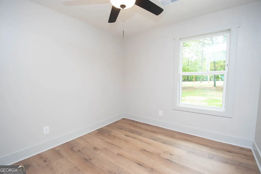 223 Donald Lamb RD Moreland, GA 30259