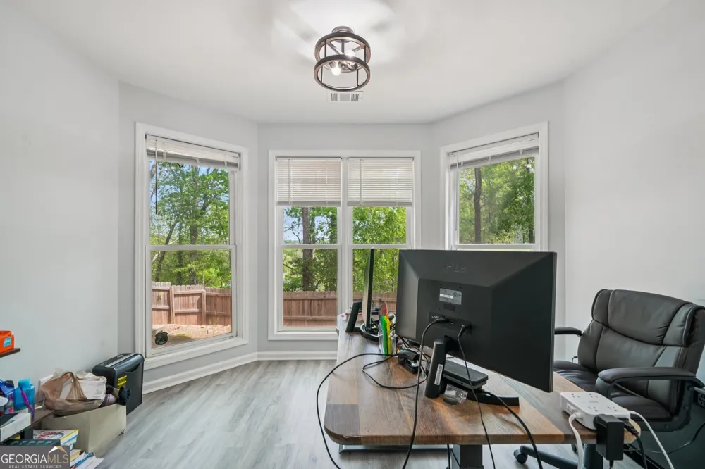5191 Forest View CT SE Mableton, GA 30126