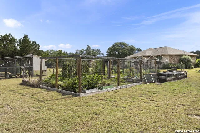 294 Mustang Pass Bandera, TX 78003