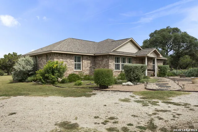 294 Mustang Pass Bandera, TX 78003