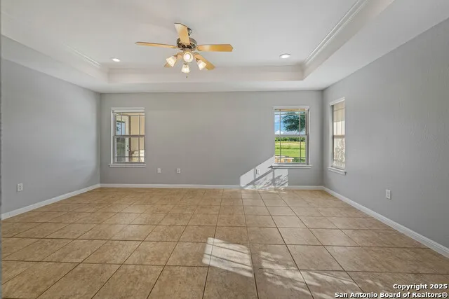 2387 Fm 537 Floresville, TX 78114