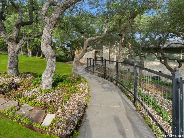 30044 Cloud View Drive Bulverde, TX 78163