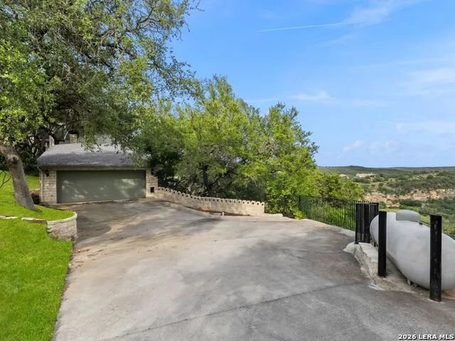 30044 Cloud View Drive Bulverde, TX 78163