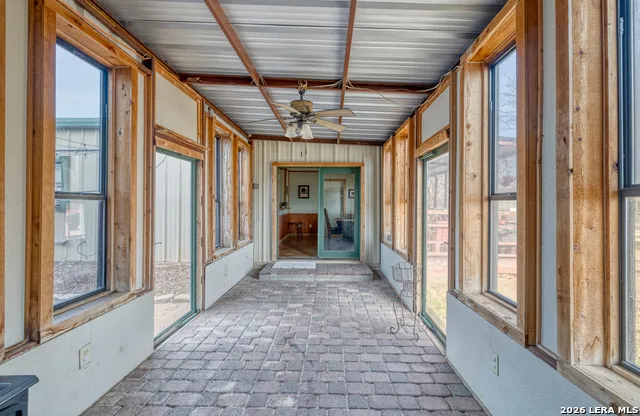247 Marsh Uvalde, TX 78801