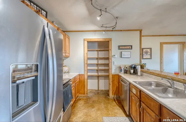 247 Marsh Uvalde, TX 78801