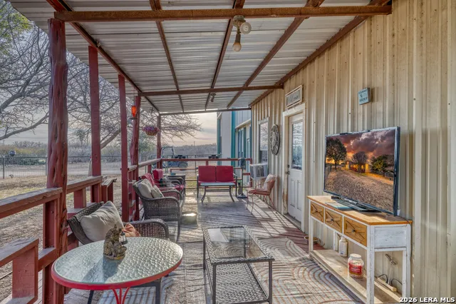 247 Marsh Uvalde, TX 78801