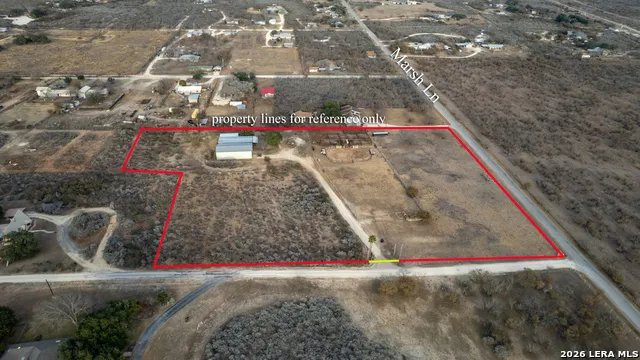 247 Marsh Uvalde, TX 78801
