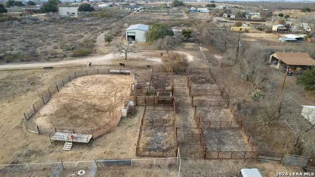 247 Marsh Uvalde, TX 78801