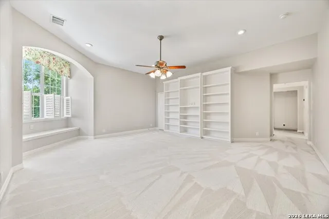 162 Yaupon Trl San Antonio, TX 78256