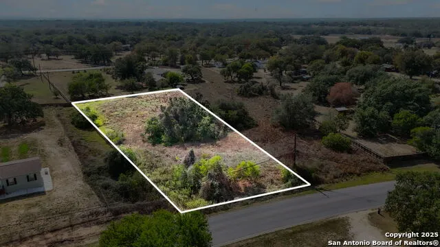 3810 New Mathis Elmendorf, TX 78112