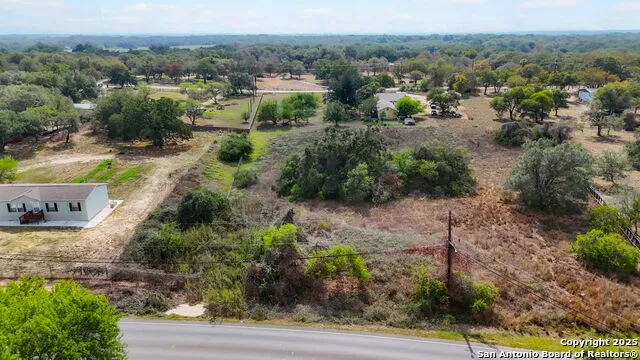 3810 New Mathis Elmendorf, TX 78112