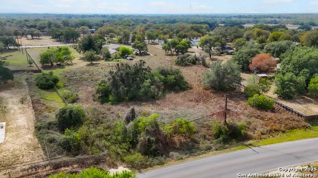 3810 New Mathis Elmendorf, TX 78112