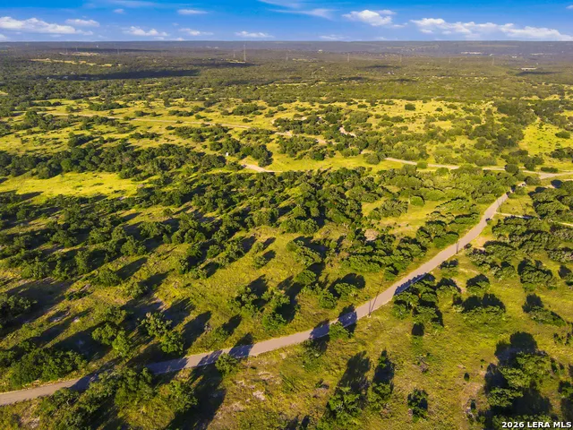 189 Taurus Ln Junction, TX 76849