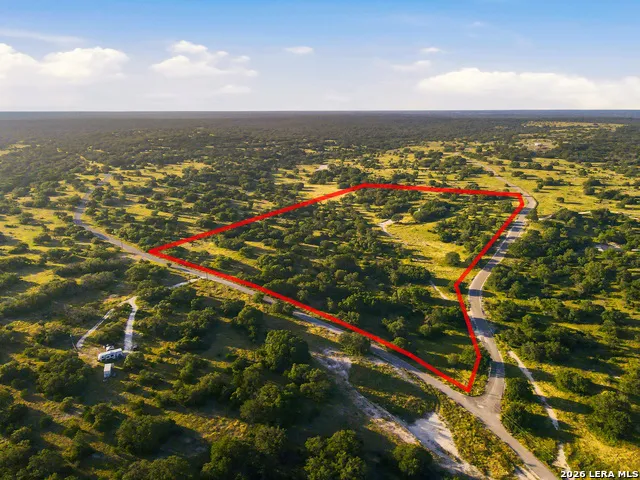 189 Taurus Ln Junction, TX 76849