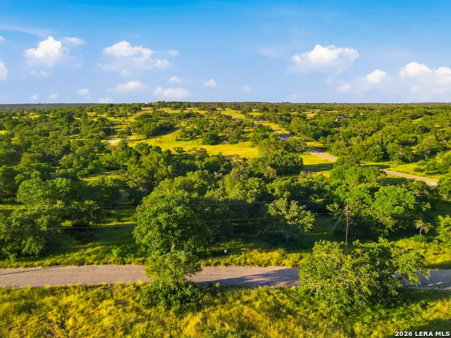 189 Taurus Ln Junction, TX 76849