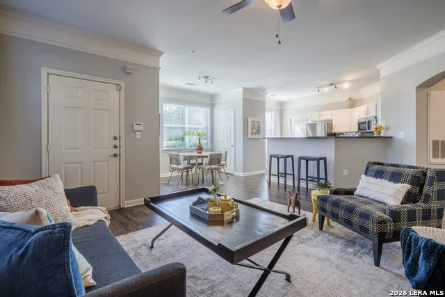 12101 DESSAU RD Unit 1406 Austin, TX 78754