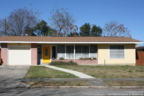 463 SANDALWOOD LN