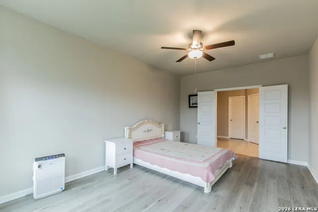 7045 Vista Loop Live Oak, TX 78233