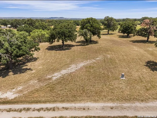 77 EWALD LN Fredericksburg, TX 78624