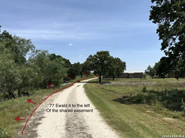 77 EWALD LN Fredericksburg, TX 78624