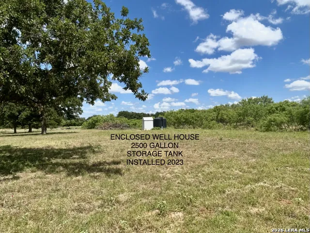 77 EWALD LN Fredericksburg, TX 78624