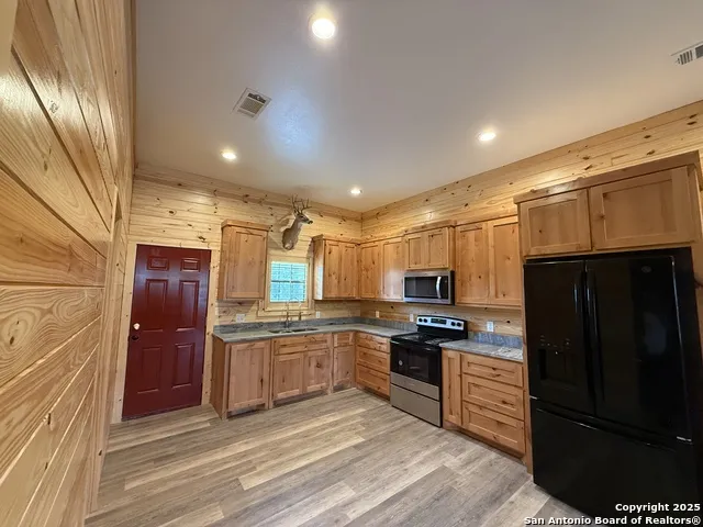 1540 Rough Rider Rd Roosevelt, TX 76874