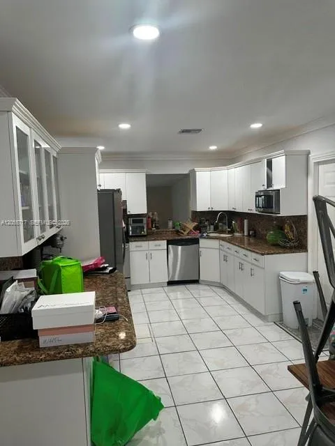 16920 NW 19th Ave Miami Gardens, FL 33056