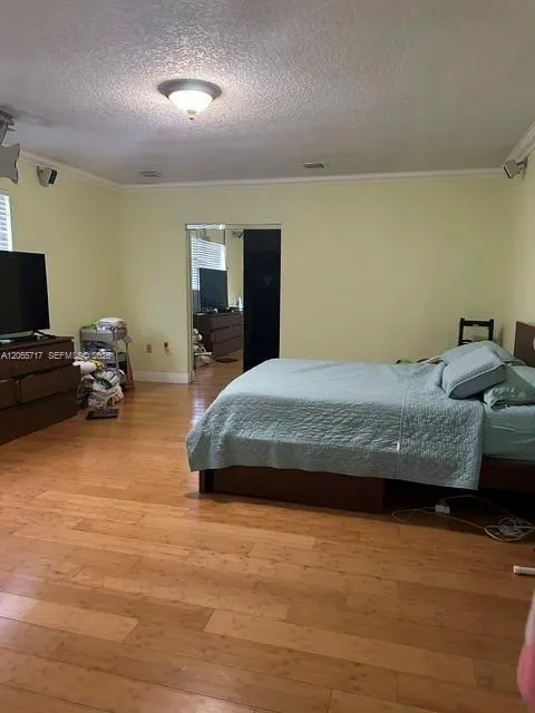 16920 NW 19th Ave Miami Gardens, FL 33056