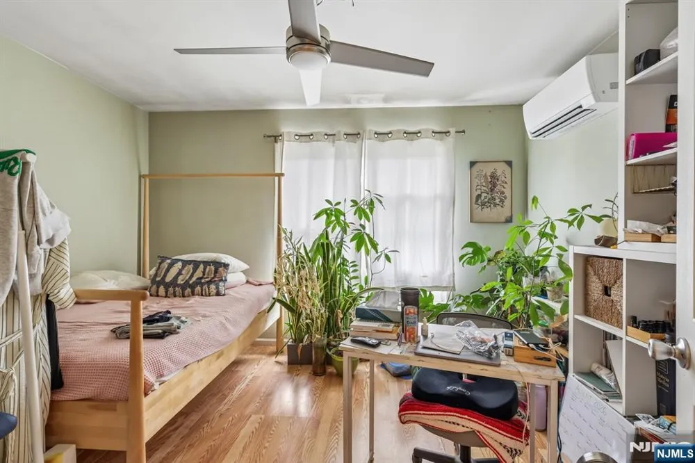22 Hecker Street Newark, NJ 07103