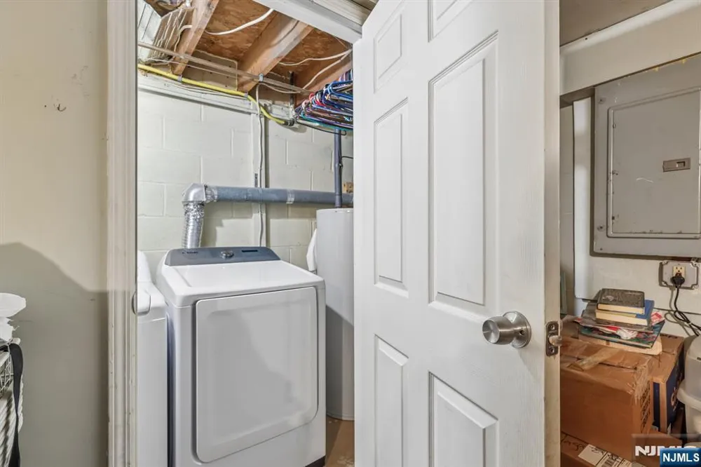 22 Hecker Street Newark, NJ 07103