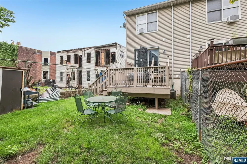 22 Hecker Street Newark, NJ 07103