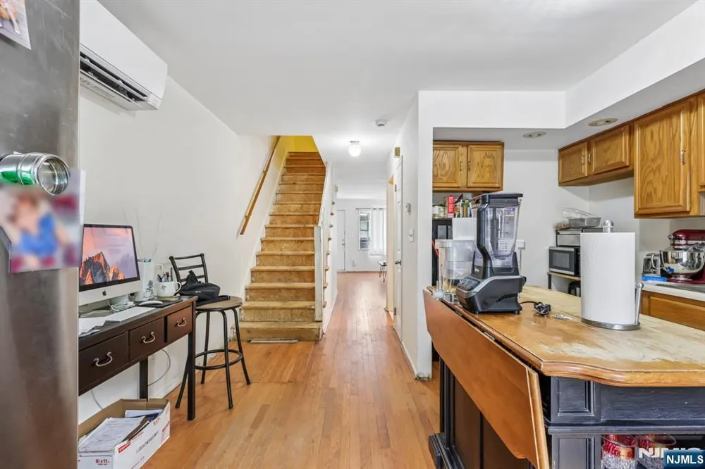 22 Hecker Street Newark, NJ 07103