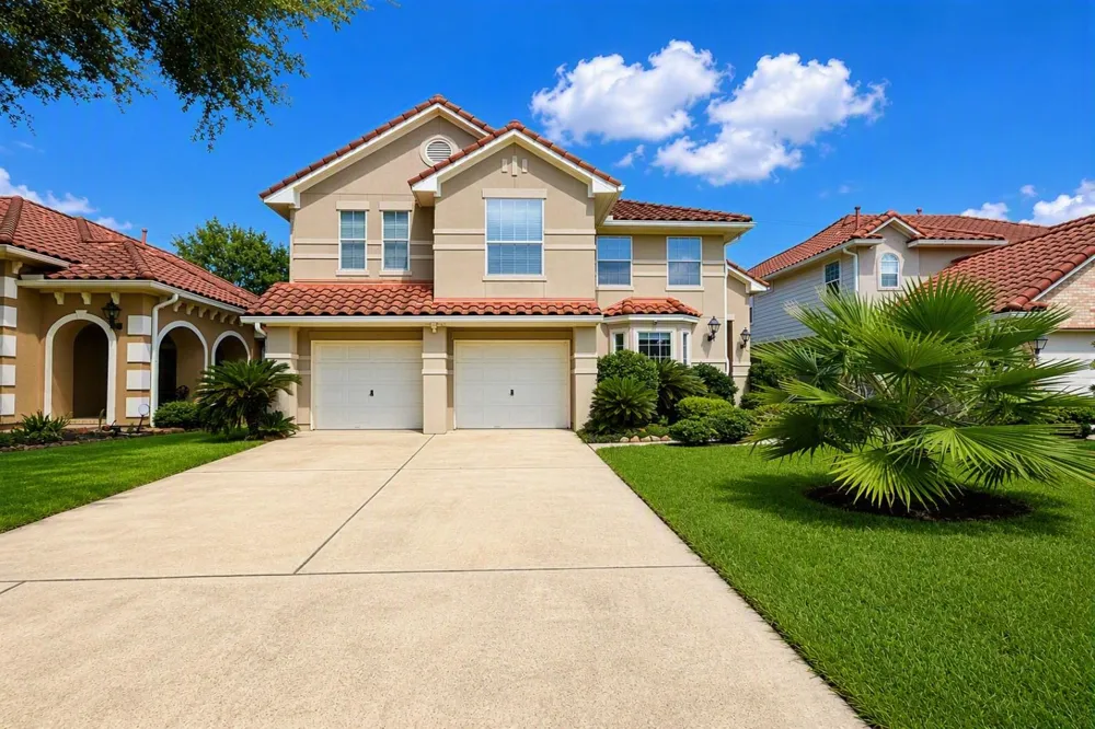 15 Oakmont Court Jersey Village, TX 77064