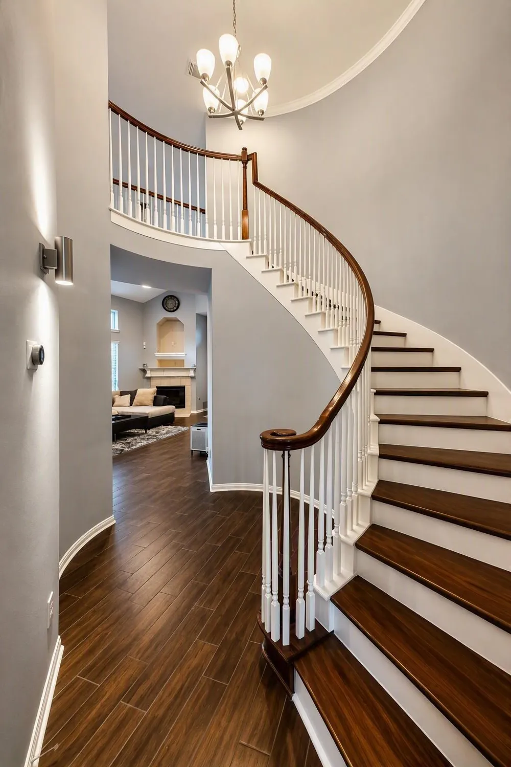 15 Oakmont Court Jersey Village, TX 77064